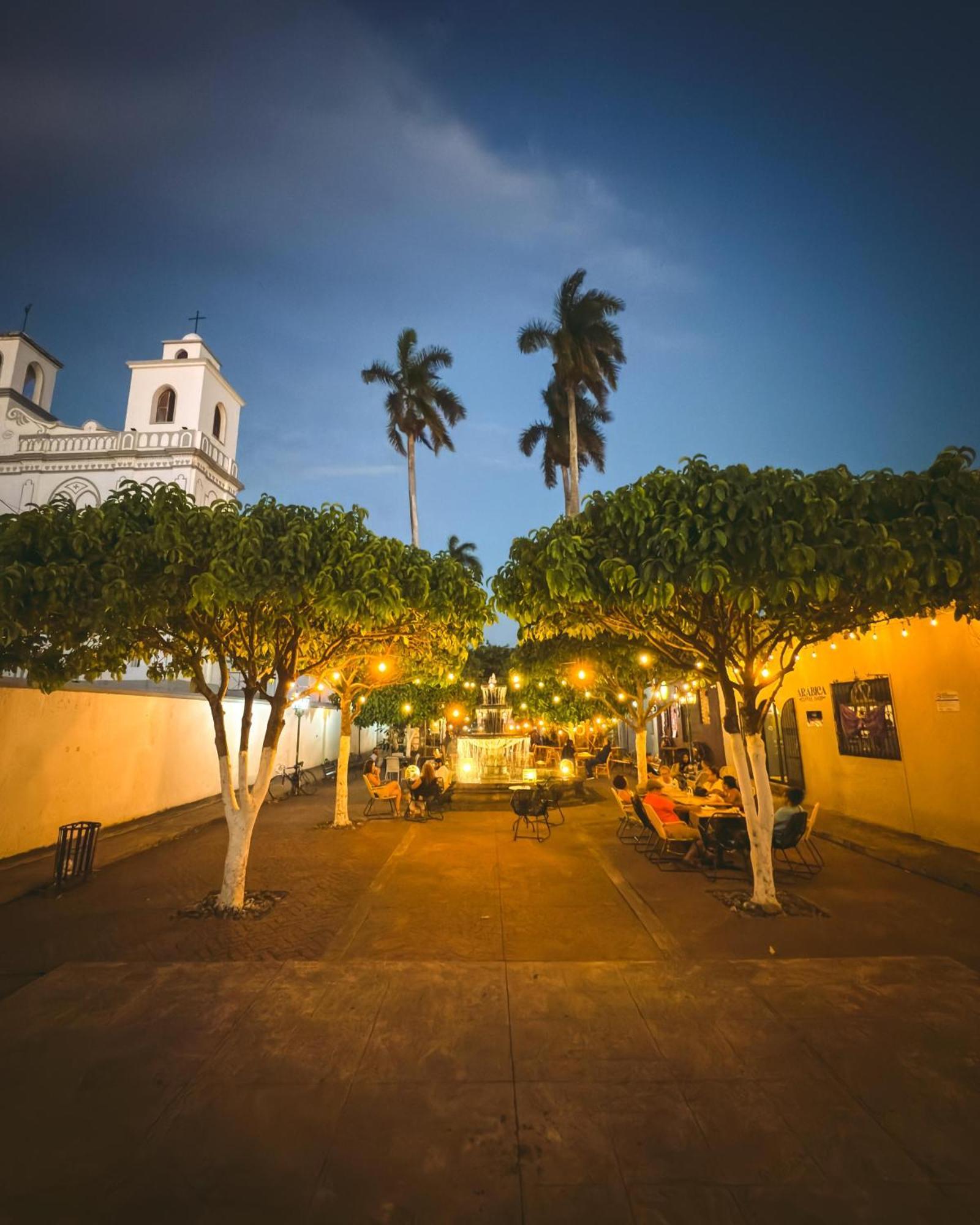 La Casa De Mamapan Hotel Colonial Ауачапан Экстерьер фото